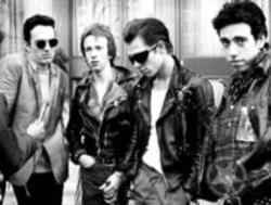 Téléchargez gratuitement les sonnerie The Clash pour Sony Xperia TX.
